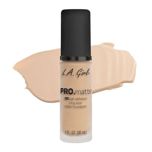 Pro Matte Foundation - L.A. Girl : Nude - 1