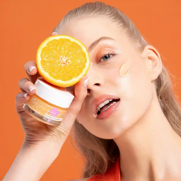 Aufhellende 4-in-1 Gelcreme Recharge - Bielenda - 2