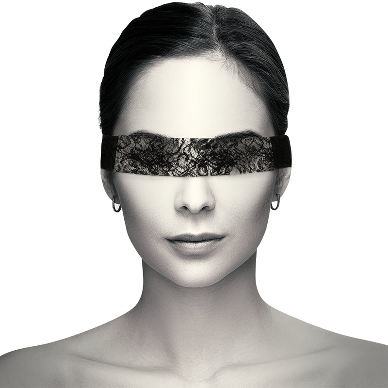 Chic Desire schwarze Spitzenmaske - Coquette - 1