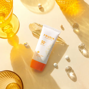Sonnenschutz-Gesichtscreme und Tone-up Foundation SPF50 50 g - Frudia - 2