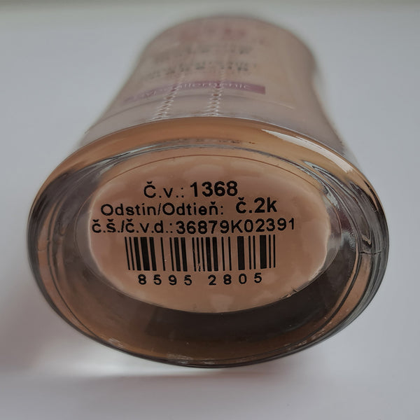 Langanhaltendes Make-up mit Q10 - 24-Stunden-Kontrolle langanhaltend - Dermacol : Base de maquillaje 24h control long lasting - 2k - 4