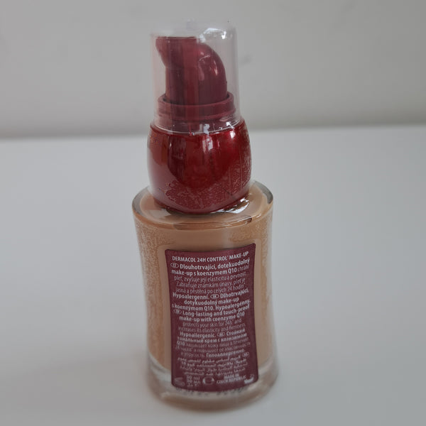 Langanhaltendes Make-up mit Q10 - 24-Stunden-Kontrolle langanhaltend - Dermacol : Base de maquillaje 24h control long lasting - 03 - 4