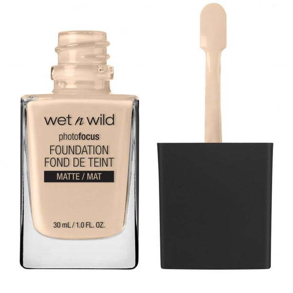 Base de Maquillaje Photo Focus - Goldenes Beige - Wet N Wild : E363C - Nude Ivory - 1
