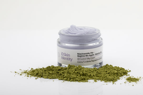 Regulierende Sebumschmelzcreme mit 5% Niacinamid + 3% Majime Bio Apfel/Matcha - Skin Generics - 3